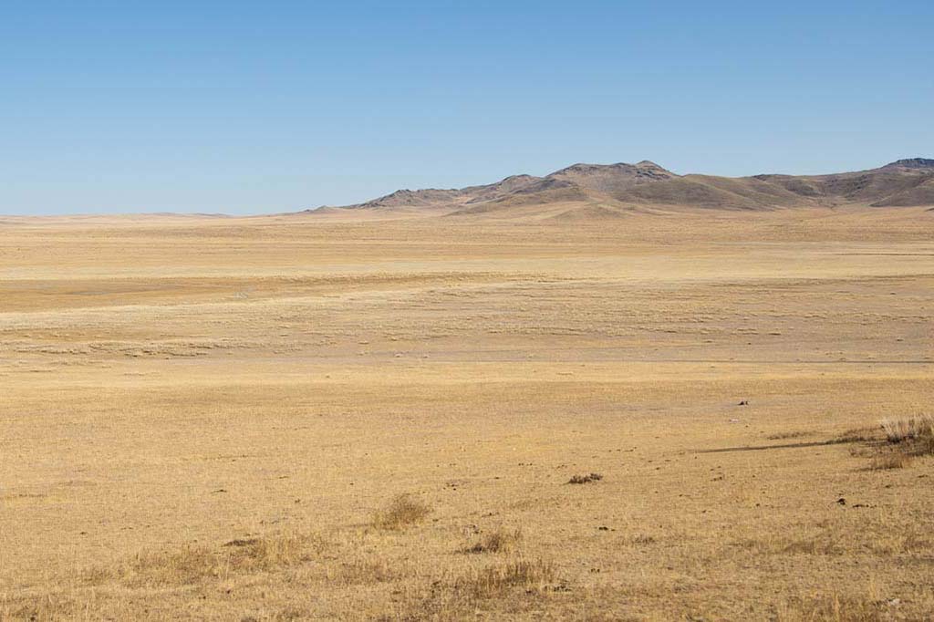 Venturing into the Gobi Desert - On Trails - Overland Travel and ...